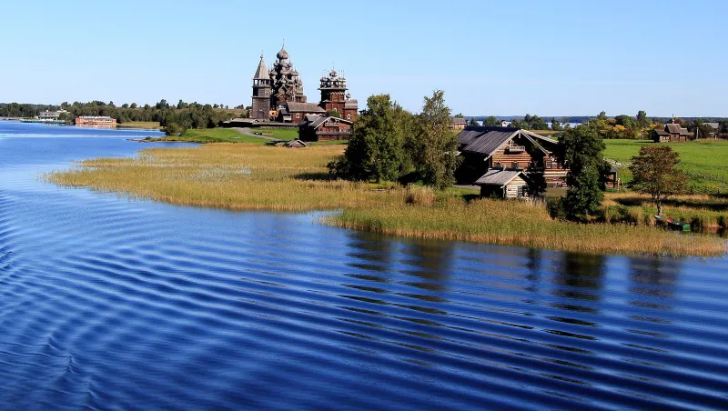 جزيرة خيزي في روسيا الاتحادية 