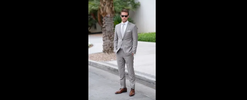 ماهي الالوان الرسمية التي تحكم الاناقة 