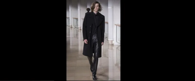  اجمل معاطف شتاء 2017 المناسبة لبدلتك الرسمية