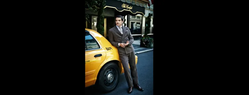 اناقة الممثل الاميركي بيدرو باسكال تحت مجهر الرجل