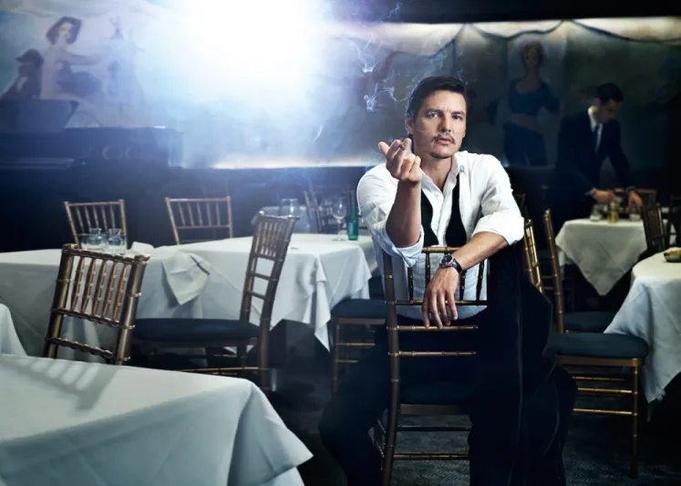 اناقة الممثل الاميركي بيدرو باسكال تحت مجهر الرجل