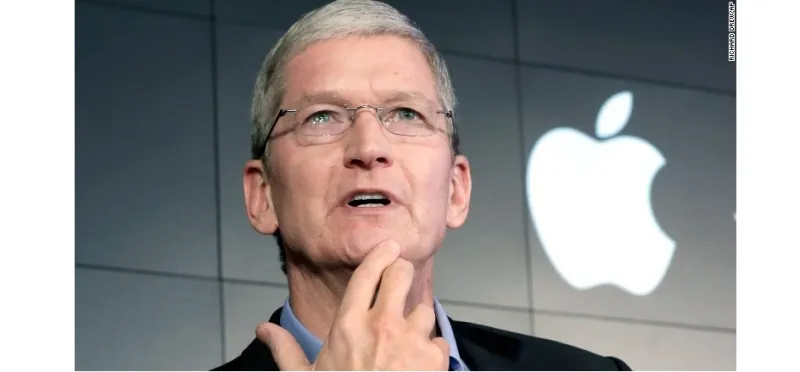 أول مرة تخفيض في تعويضات تيم كوك الرئيس التنفيذي لأبل