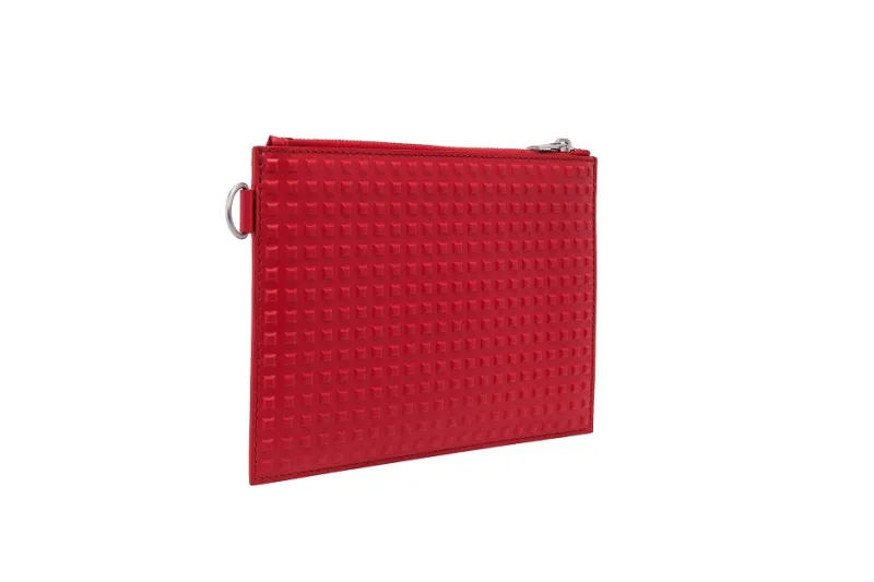 عيد حب مميز مع تشكيلة هدايا ريبونز للرجال