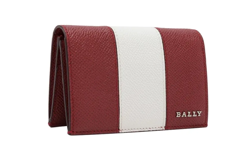 عيد حب مميز مع تشكيلة هدايا ريبونز للرجال