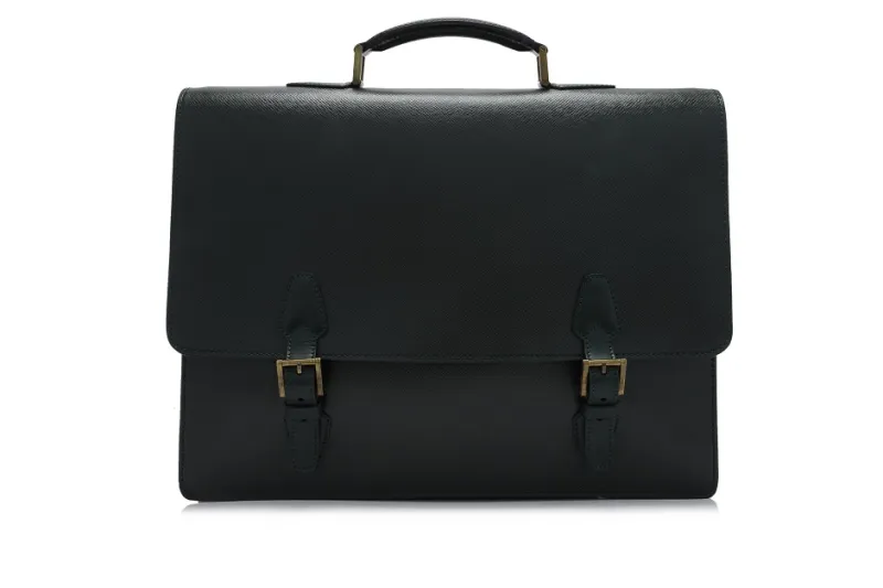 عيد حب مميز مع تشكيلة هدايا ريبونز للرجال