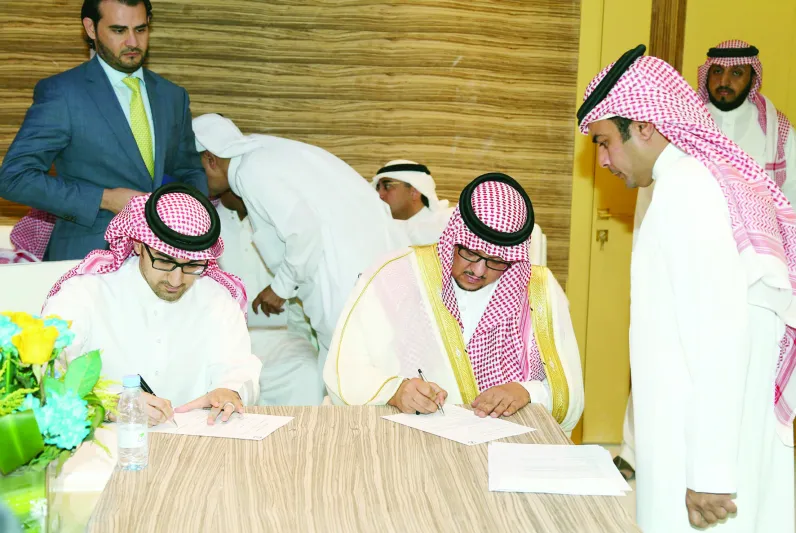  فيصل بن تركي لـ"الرجل" ابي عارض التحاقي بالقوات الجوية 