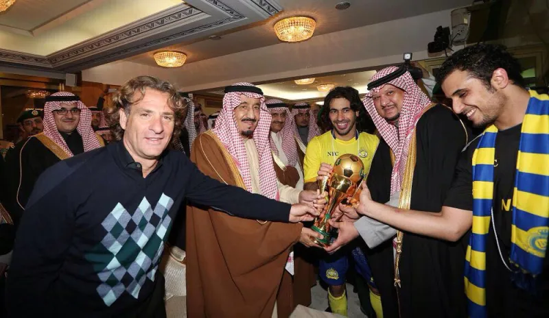  فيصل بن تركي لـ"الرجل" ابي عارض التحاقي بالقوات الجوية 