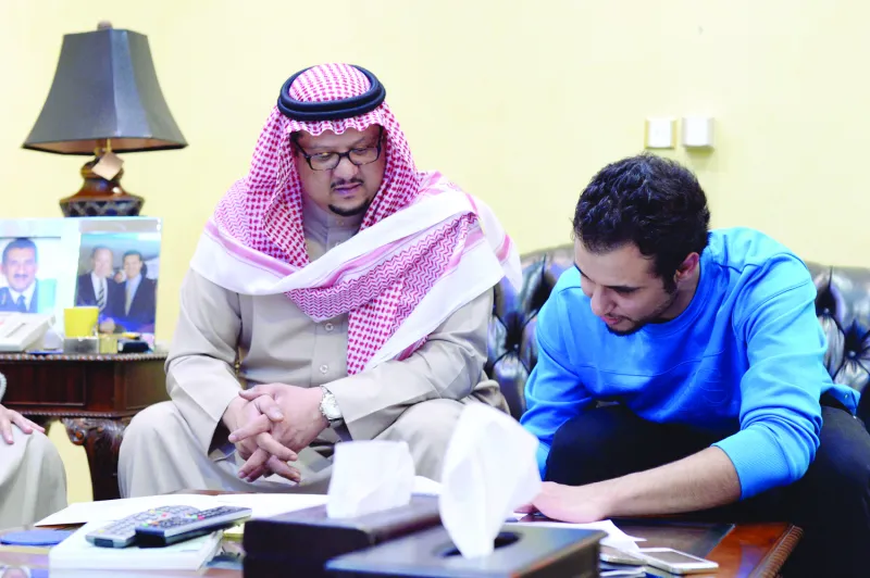  فيصل بن تركي لـ"الرجل" ابي عارض التحاقي بالقوات الجوية 