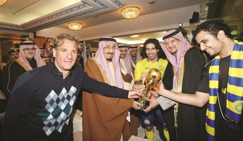  فيصل بن تركي لـ"الرجل" ابي عارض التحاقي بالقوات الجوية 