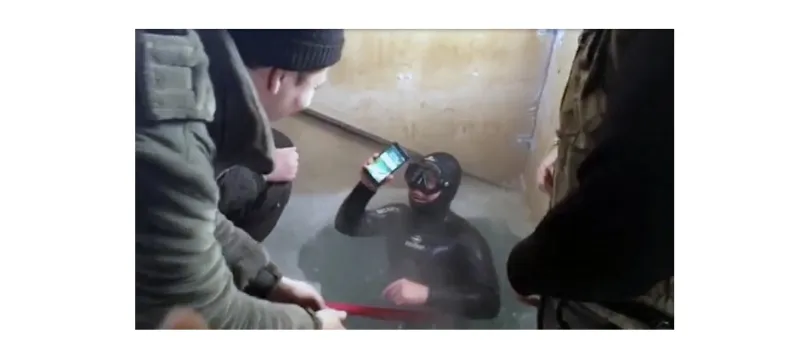 آيفون 7 يستمر بالعمل بعد 13 ساعة في مياة متجمدة 