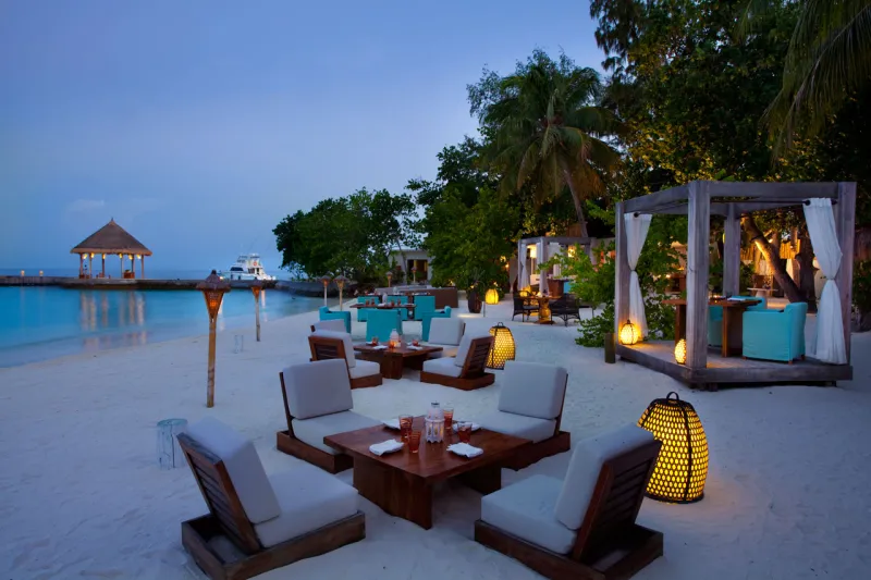 دللها في عيد الحب.. احجز مكانك في أكثر المطاعم رومانسية بدبي من هنا