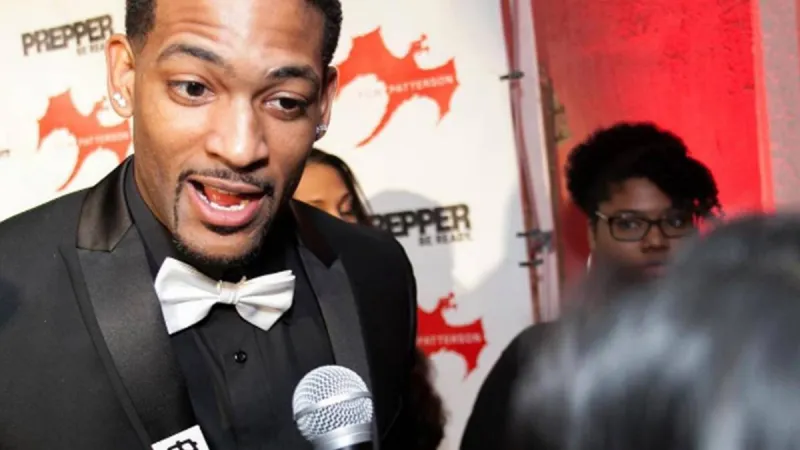 انتحار الممثل الأمريكي فريدريك جاي عبر البث المباشر على فيسبوك