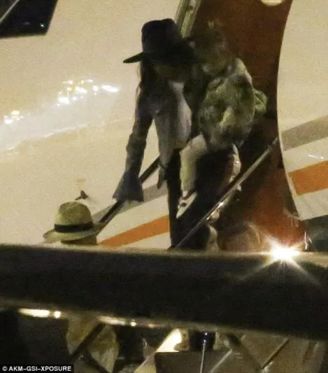 هذا ما فعله ترامب في كيم كارداشيان بعد دفاعها عن المسلمين (فيديو وصور)