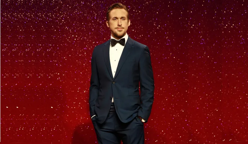 مقتطفات من أرقى بدلات النجوم في الاحتفالات (صور)