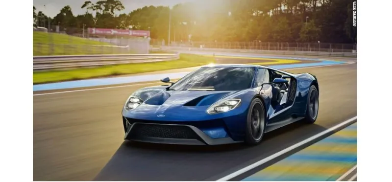 بالصور فيراري و فورد تتقدمان موكب السيارات الفارهة في 2017