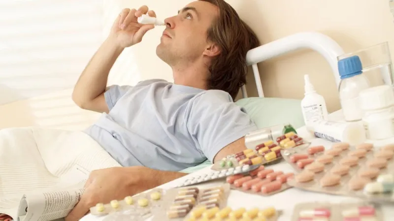 تجنب هذه الأطعمة والمشروبات إذا شعرت بالمرض