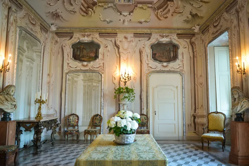 فيلا سولا كابياتي.. تجربة فارهة تنقلك للقرن الـ 18 (صور)