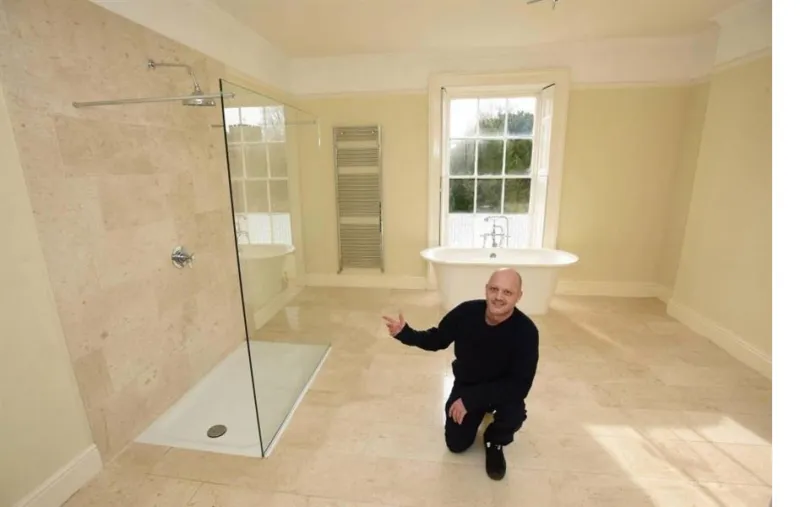 بالصور بريطاني يلجأ لفكرة ذكية لبيع منزله بسعر أعلى من قيمته