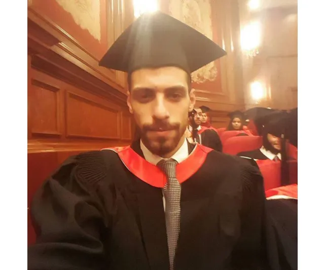 ذهب لمشاهدة مباراة مصر فقتلوه أمام خطيبته بسبب فاتورة