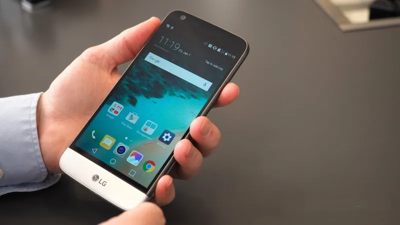 أحدث هواتف "إل جي".. تعرف على مواصفات وأسعار LG G6