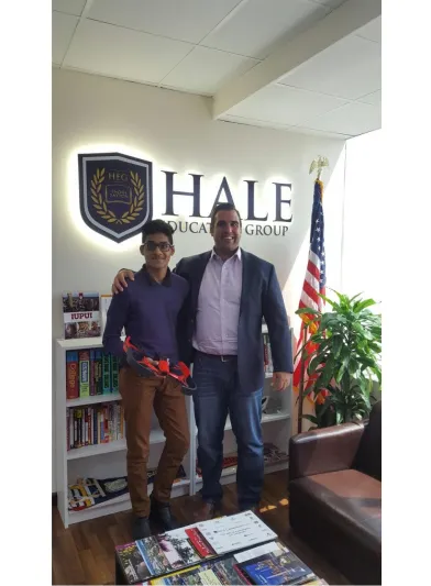 دروف كارثيك.. أصغر وأول مشارك فردي في نهائيات مسابقة الطائرات بدون طيار لخدمة الإنسان