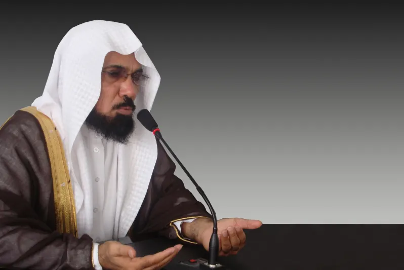 شاهد | سلمان العودة يكشف آخر التطورات بشأن نجله بعد وفاة زوجته