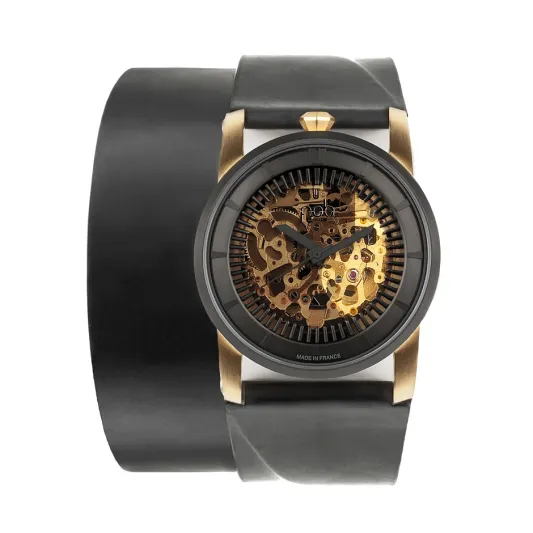 FOB PARIS تجتاح الشرق الأوسط بساعاتها الفخمة والأنيقة (صور)