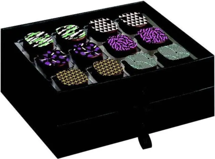 شوكولاتة دهن العود بـ «مليون درهم» في عرس خليجي