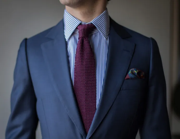 للرجل العربي الأنيق.. ما هي أفضل ماركات الكرافتات وأسعارها؟ (فيديو وصور)