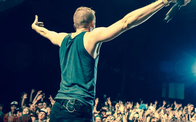 شاهد| حفل راب مختلط في جدة يثير الجدل