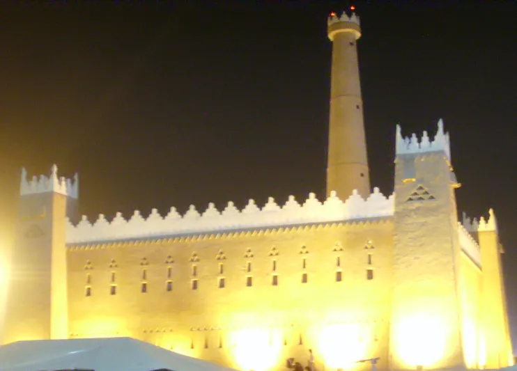 فيديو | حيلة ذكية من بائع في فعاليات الحنادرية تجذب الزوار