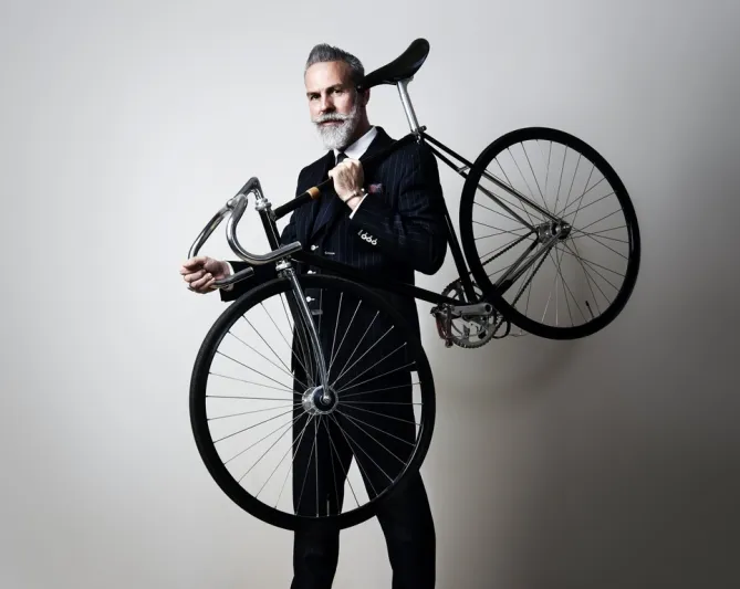  Stallion Bespoke يكشف عن إطلالة الرجل الجذاب  لكأس دبي العالمي للخيول