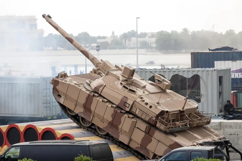 تعرف على قيمة صفقات معرض «آيدكس 2017» للمعدات الحربية