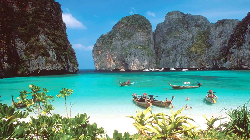 جزر «راجا أمبات».. جنة في قلب المحيط الهادئ