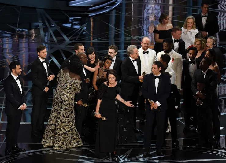 خطأ تاريخي في «الأوسكار».. «عفواً لستم أنتم الفائزون»! (فيديو وصور)