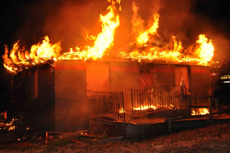 شاهد| تفاخر باستراحته عبر سناب شات.. وبعد لحظات أصبحت رماداً