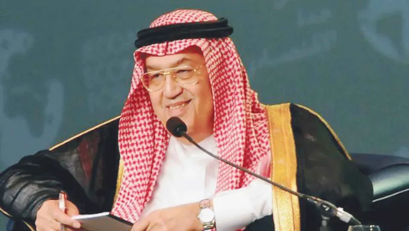 فيديو | برغم رحيله كلمات غازي القصيبي لزوجته تتداول