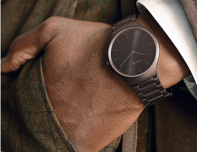 طرح ساعة True Thinline Colours من Rado 