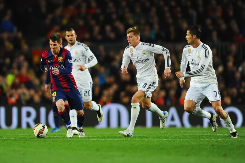 مباراة سوف تجمع بين برشلونة وريال مدريد بعد انتهاء الدوري ..تعرف على السبب ! 