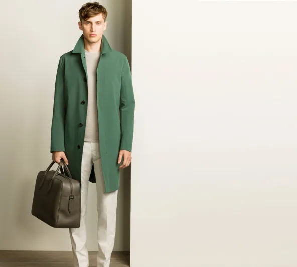 كيف تنسق لون الأخضر المشرق «البانتون» موضة عام ٢٠١٧؟