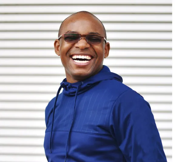 في دبي تواصلوا مع صاحب السعادة يوم 20 مارس