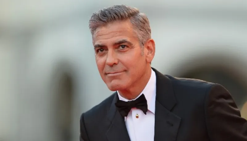 10 نصائح لإطلالة خمسينية جذابة مماثلة لجورج كلوني 