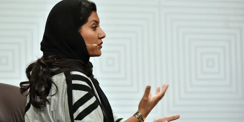 فيديو| ريما بنت بندر تلعب كرة الطاولة مع وزير رياضة اليابان 