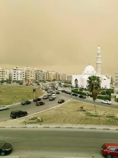 العاصفة تقترب.. تصل المملكة خلال ساعات وهذه آخر صورها بمصر