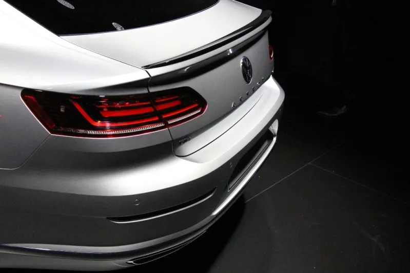 أرتيون 2018.. أحدث سيارات فولكس واجن تتحدى بها نفسها (فيديو)