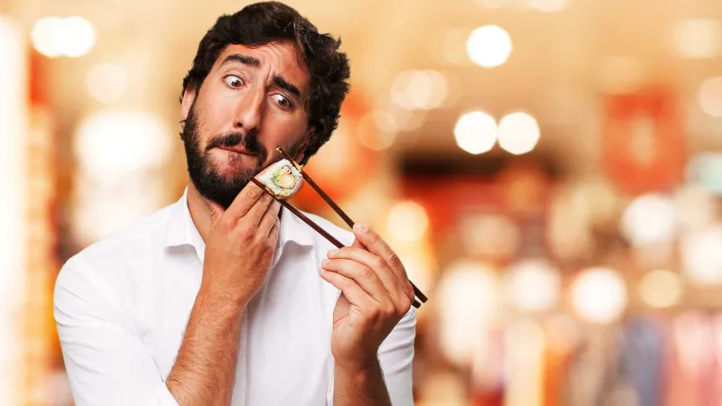 ماذا تفعل لتخفيف أضرار تناول وجبة دسمة على جسمك؟