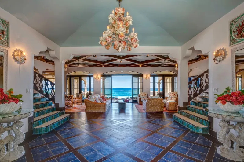 أفخم قصور يمكن استئجارها حول العالم.. إليك الأسعار والطريقة