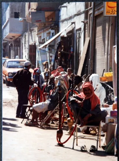 أمريكي ينشر صوراً نادرة للمملكة أثناء عيشه فيها قبل 4 عقود