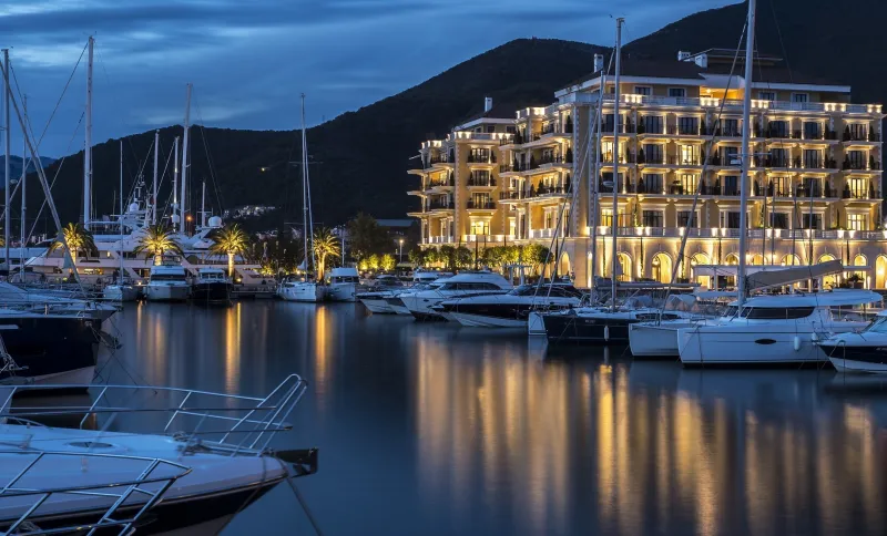 ريجينت بورتو.. مزيج بين الأرستقراطية الإيطالية وجمال المارينا في الجبل الأسود