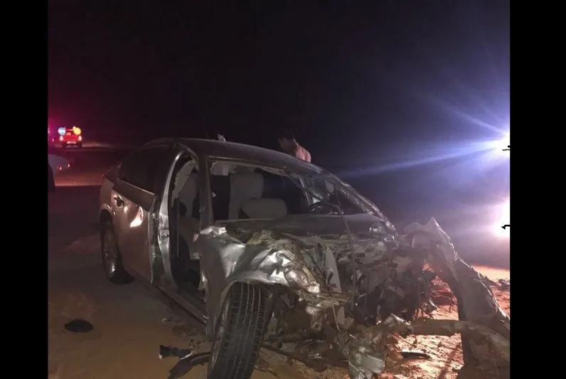 شاهد حادث مروع يُصرع 8 بينهم 5 أشقاء وأمهم على طريق سامودة قبة